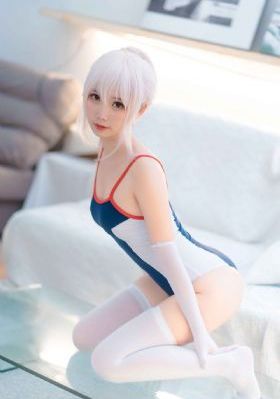 和寡妇岳疯狂做爰风流诊所_4K在线播放